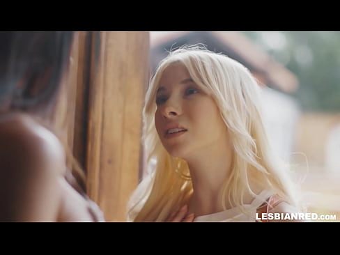 ❤️ It-tifla tiġi d-dar ftit xhur wara u tispiċċa tiekol il-pussy tal-stema taghha ❌ Porn biss fil-porn mt.pornoklinge.ru ﹏